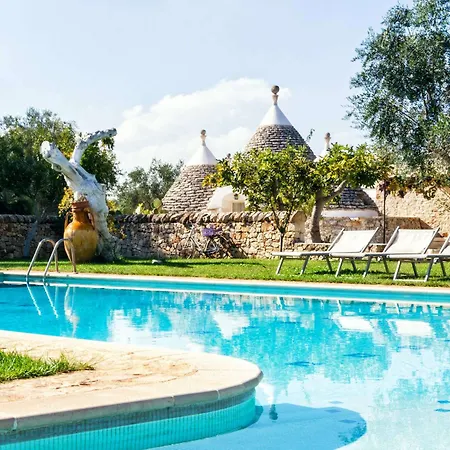 Trullo Acquamarina Villa *